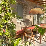 Bugenvilla - South Corfu House Tatil Evi