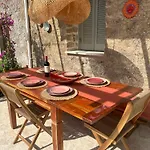 Bugenvilla - South Corfu House Tatil Evi *