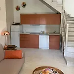 Bugenvilla - South Corfu House Tatil Evi