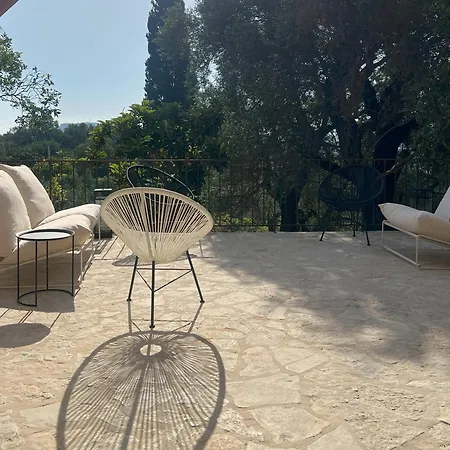 Bugenvilla - South Corfu House *