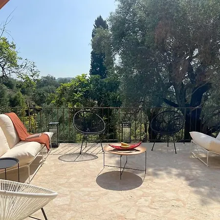 بيت للعطل Bugenvilla - South Corfu House