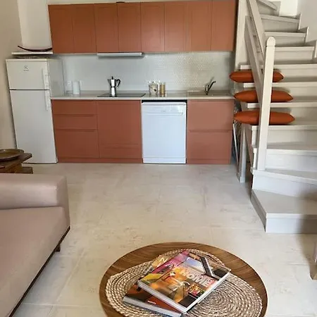 Bugenvilla - South Corfu House Argyrades