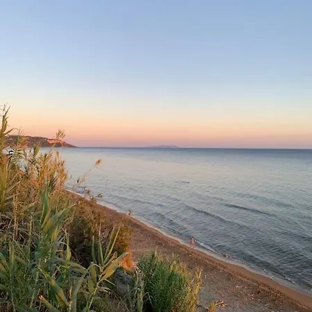 펜션 Bugenvilla - South Corfu House *