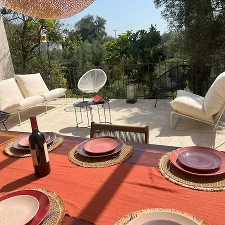 Bugenvilla - South Corfu House *