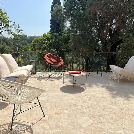 Bugenvilla - South Corfu House Argyrades