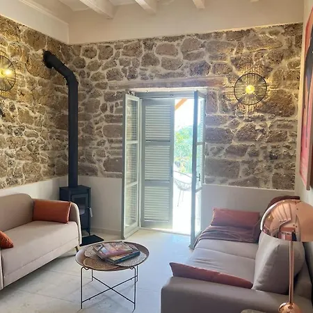 Holiday home Bugenvilla - South Corfu House